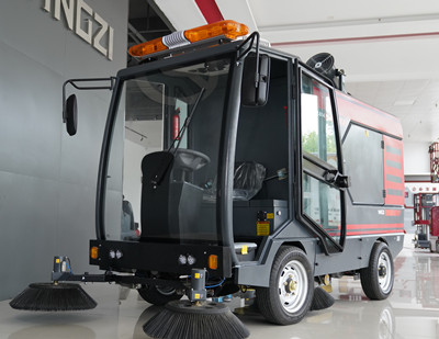 駕駛式掃地機(jī) 駕駛式掃地機(jī)