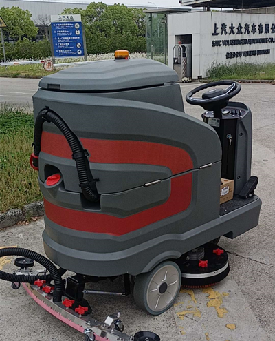 駕駛式洗地機(jī) 駕駛式洗地機(jī)