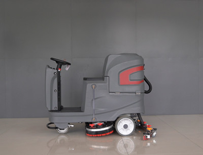 駕駛式洗地機 駕駛式洗地機