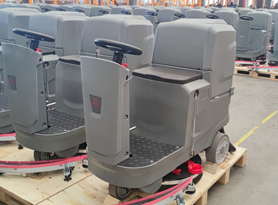 駕駛式洗地機 駕駛式洗地機